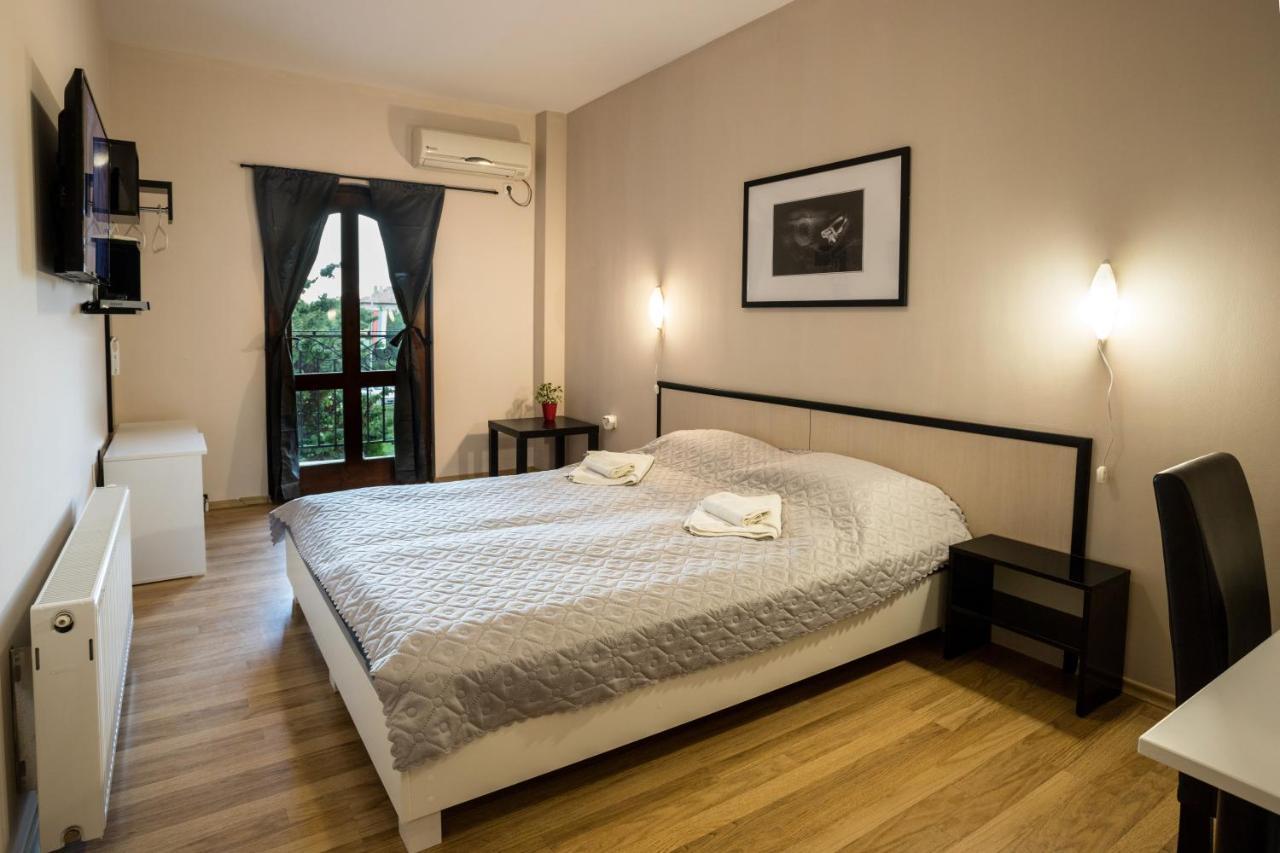 Hanovete Hotel Pliska Luaran gambar
