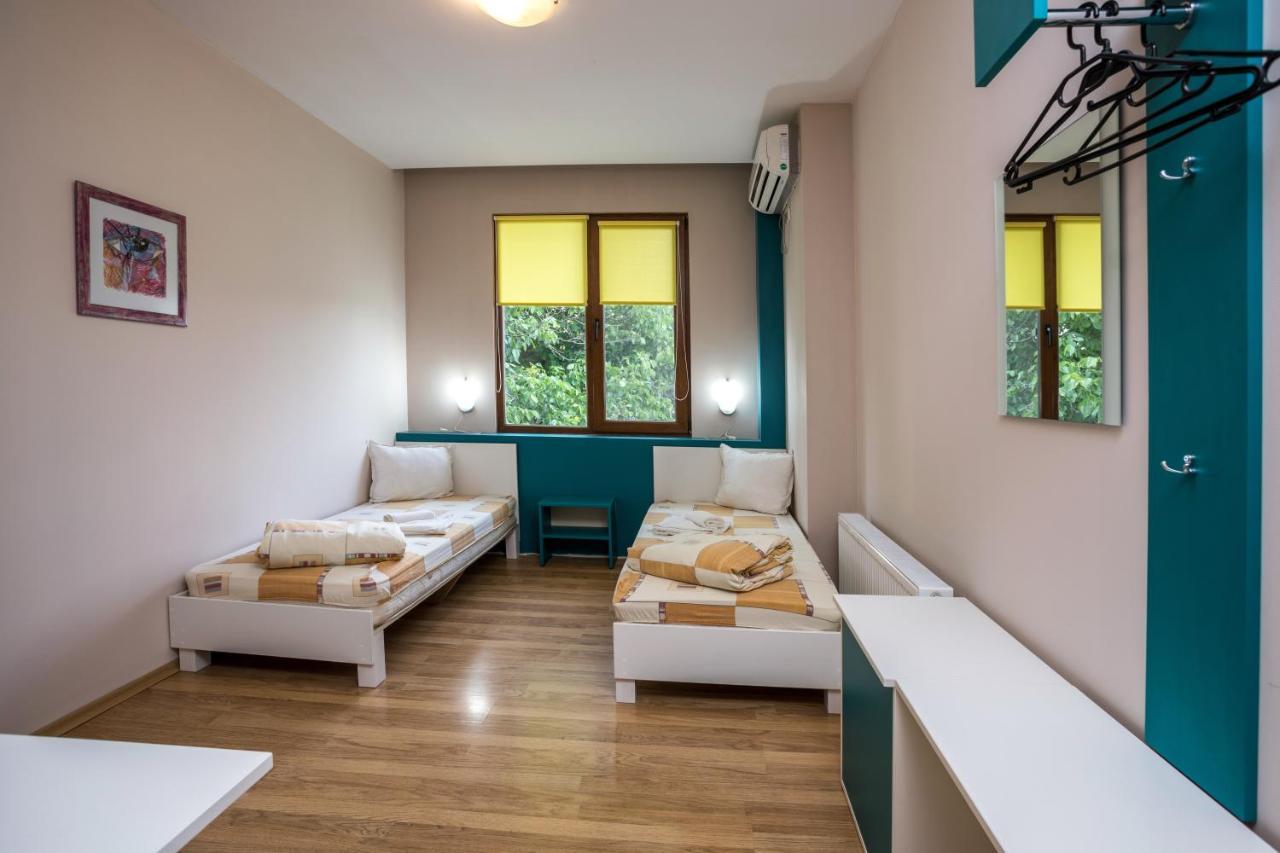 Hanovete Hotel Pliska Luaran gambar