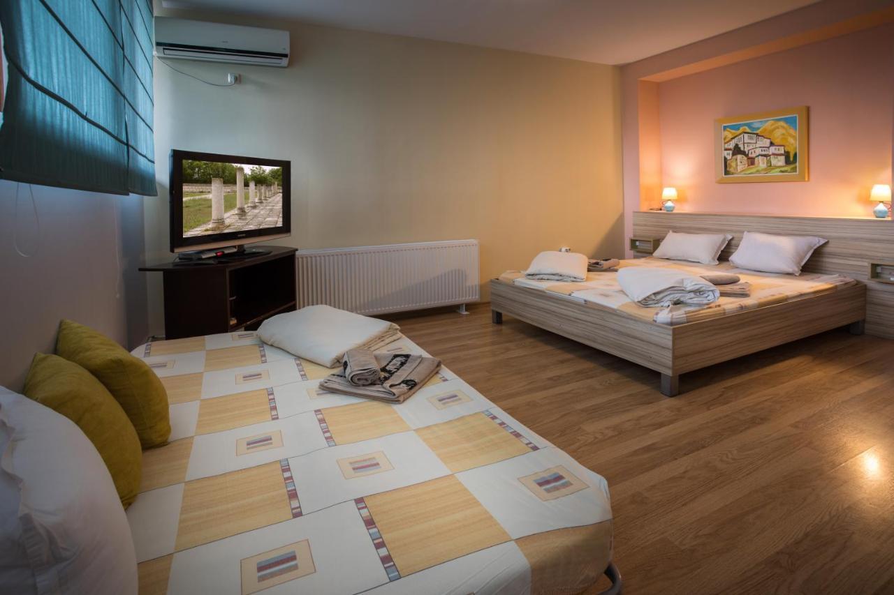 Hanovete Hotel Pliska Luaran gambar