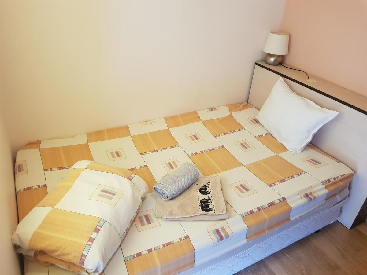 Hanovete Hotel Pliska Luaran gambar