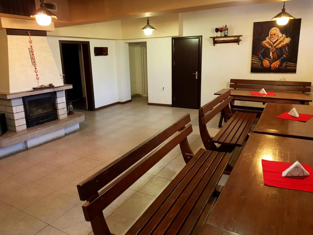 Hanovete Hotel Pliska Luaran gambar