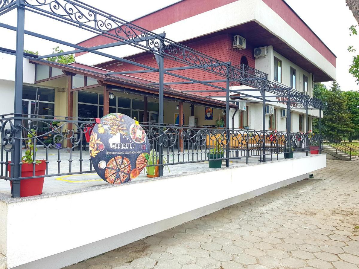 Hanovete Hotel Pliska Luaran gambar